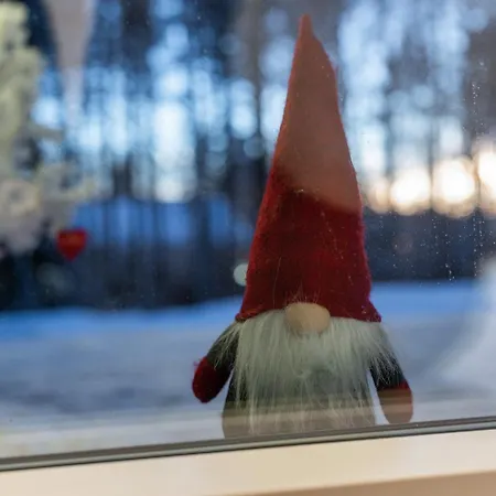 Brand New Arctic Snowstar